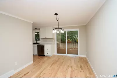13 Colonial Village #13, Shelton, CT 06484 - Photo 6