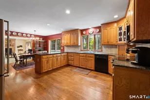 7 Forge Hill Rd, Barkhamsted, CT 06063 - Photo 6