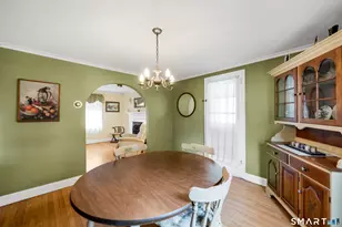 44 Stillman Rd, Wethersfield, CT 06109 - Photo 4