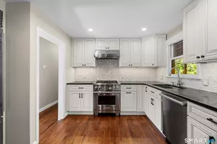 33 Cedar Cir, Stamford, CT 06905 - Photo 8