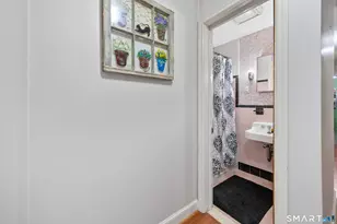 97 Glenview Dr, Newington, CT 06111 - Photo 24