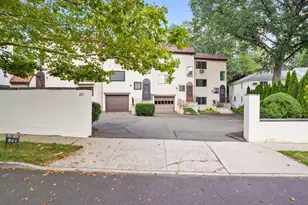 272 Hubbard Ave, Stamford, CT 06905 - Photo 1
