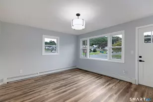 23 Dan Parker Dr, Waterbury, CT 06704 - Photo 4