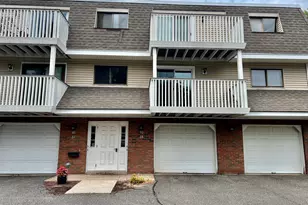 88 Churchill Dr, Newington, CT 06111 - Photo 2