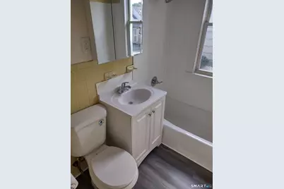 139 Pennsylvania Avenue #2, Bridgeport, CT 06610 - Photo 6