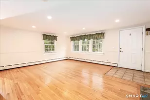 4 Taunton Lake Dr, Newtown, CT 06470 - Photo 14
