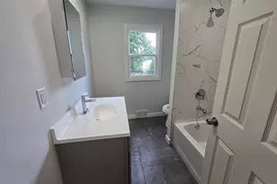 22 North St, Wolcott, CT 06716 - Photo 8