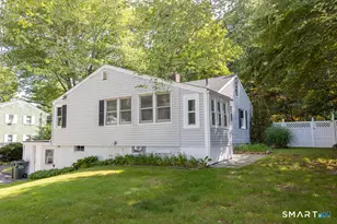 35 School House Rd, Old Saybrook, CT 06475 - Photo 8