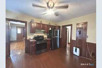124 Columbia Street, New Britain, CT 06052 - Photo 30