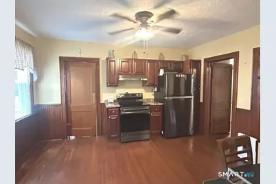 124 Columbia Street, New Britain, CT 06052 - Photo 24