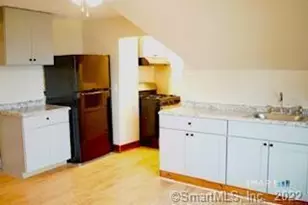 33 Center St, West Haven, CT 06516 - Photo 2