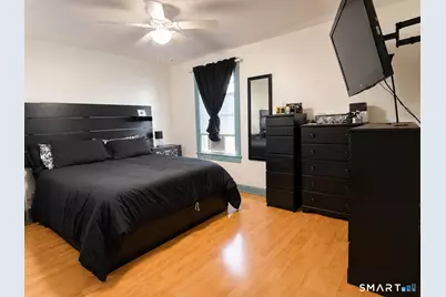 209 Camp Street, Meriden, CT 06450 - Photo 18