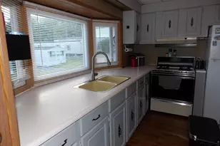 325 Kelly Rd, Vernon, CT 06066 - Photo 6