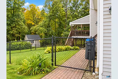 100 Frederick Drive, Coventry, CT 06238 - Photo 36