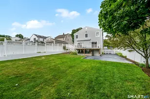 14 Buena Vista St, Stamford, CT 06907 - Photo 2