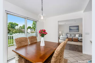 14 Buena Vista Street, Stamford, CT 06907 - Photo 10