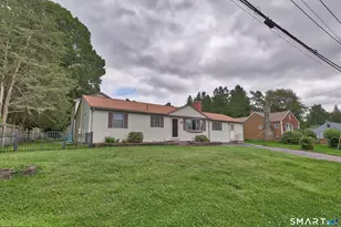 232 Lakeside Blvd E, Waterbury, CT 06708 - Photo 32