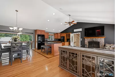 2 Sunnyside Avenue, Danbury, CT 06811 - Photo 2