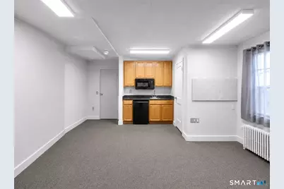 80 Bank Street #3, Seymour, CT 06483 - Photo 4