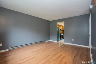 2 Craftwood Rd, Waterbury, CT 06704 - Photo 6