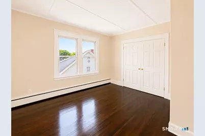 302 Lakeview Avenue, Waterbury, CT 06705 - Photo 14