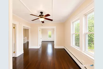 302 Lakeview Avenue, Waterbury, CT 06705 - Photo 4