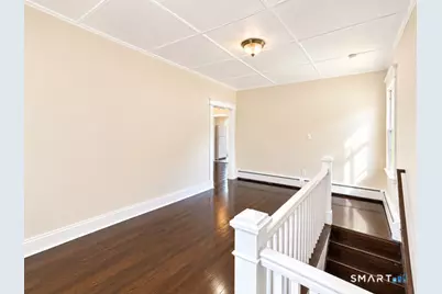 302 Lakeview Avenue, Waterbury, CT 06705 - Photo 2