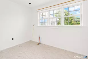 201 Whites Hill Ln, Fairfield, CT 06824 - Photo 18