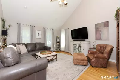 4 Sears Place, East Hampton, CT 06424 - Photo 10