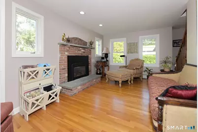 4 Sears Place, East Hampton, CT 06424 - Photo 14