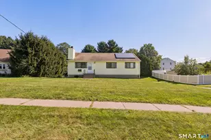 400 Hayes Rd, Rocky Hill, CT 06067 - Photo 2