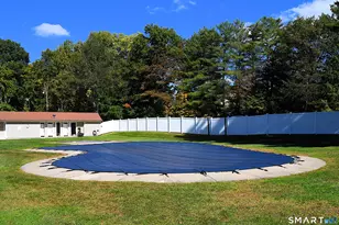 220 Brittany Farms Rd, New Britain, CT 06053 - Photo 26