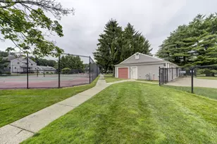 704 Mill Pond Dr, South Windsor, CT 06074 - Photo 38