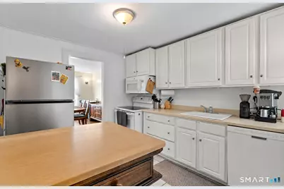 134-136 Whitman Avenue, West Hartford, CT 06107 - Photo 26
