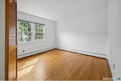 32 Hollow Wood Lane, Greenwich, CT 06831 - Photo 20