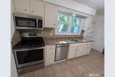 61 Dover Court #B, Branford, CT 06405 - Photo 6