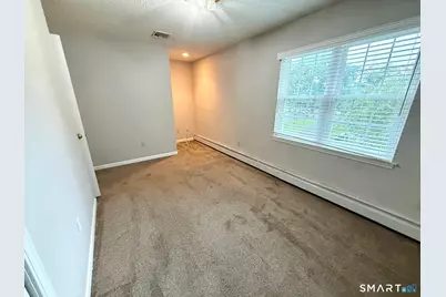 2605 Albany Avenue, West Hartford, CT 06117 - Photo 14