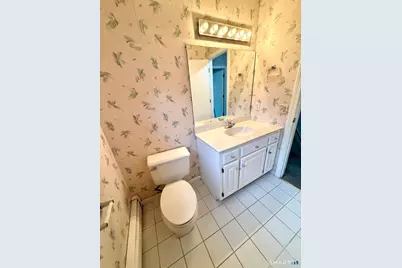 2605 Albany Avenue, West Hartford, CT 06117 - Photo 24