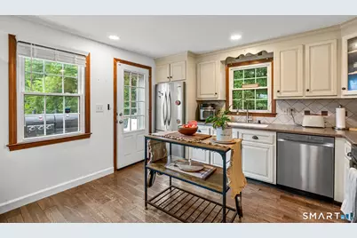 130 Rolling Hill Lane, Southington, CT 06489 - Photo 2