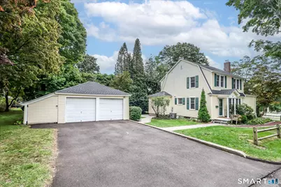 10 Crown Street, Trumbull, CT 06611 - Photo 32