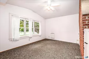 10 Crown St, Trumbull, CT 06611 - Photo 18