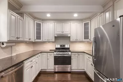 125 Oaklawn Avenue, Stamford, CT 06905 - Photo 16
