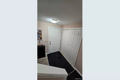 2 Metacomet Drive, East Granby, CT 06026 - Photo 34