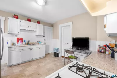 969-971 Wood Avenue, Bridgeport, CT 06604 - Photo 10