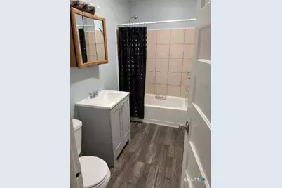 511 Maple Avenue, Hartford, CT 06114 - Photo 14