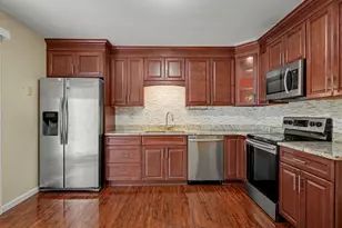 380 Hitchcock Rd, Waterbury, CT 06705 - Photo 4
