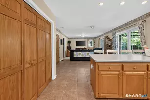 28 Tanglewood Dr, Preston, CT 06365 - Photo 6