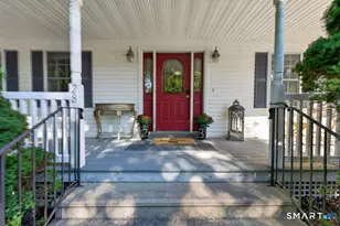 28 Tanglewood Dr, Preston, CT 06365 - Photo 2