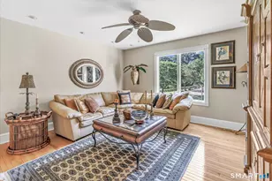 690 Forest Rd, West Haven, CT 06516 - Photo 6