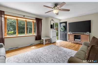 4 Palmer Road, North Haven, CT 06473 - Photo 8